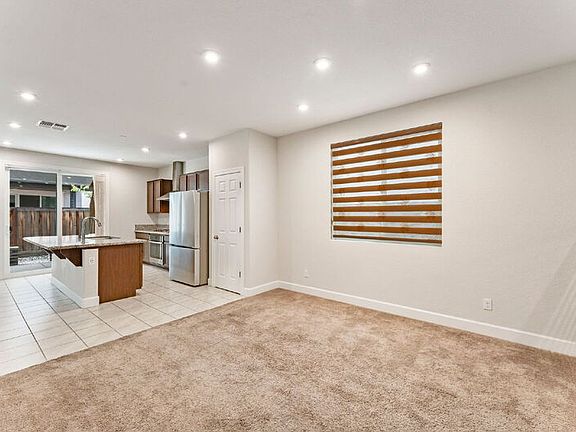 4th image of 4216 Doug Fir Ln