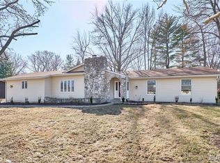 9 Savoy Dr, Lake Saint Louis, MO 63367