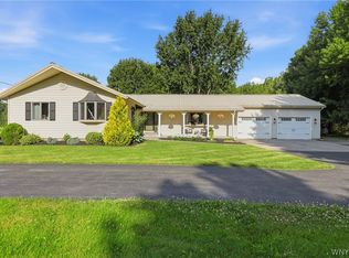 3820 Beebe Rd, Newfane, NY 14108