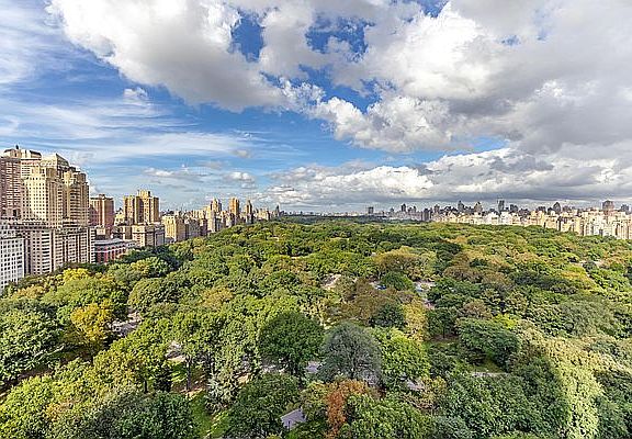4th image of 210 Central Park S APT 10D