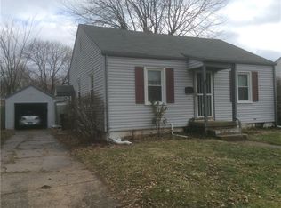 232 N Douglas Ave, Springfield, OH 45503