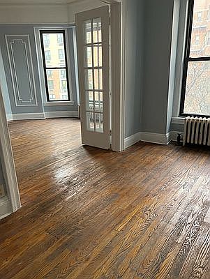 3rd image of 900 Union St APT 4A