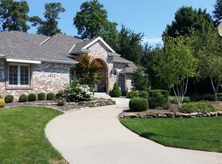 1923 E Norshire St, Springfield, MO 65804