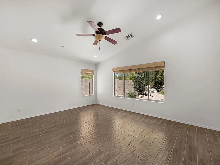 10290 E Mallow Cir — Photo 18