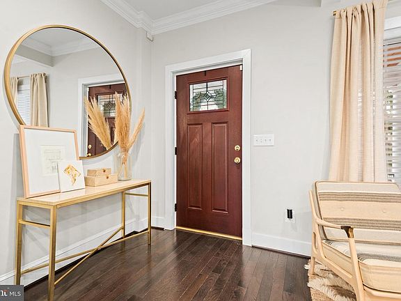 3rd image of 5304 8th St NW