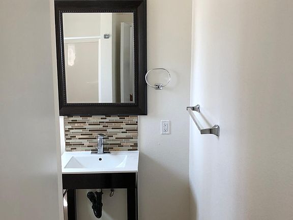 5th image of 1011 N Alma Ave APT 1