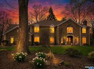 24 Country Club Way, Demarest, NJ 07627