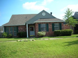 17169 Lakepark Ave, Baton Rouge, LA 70816