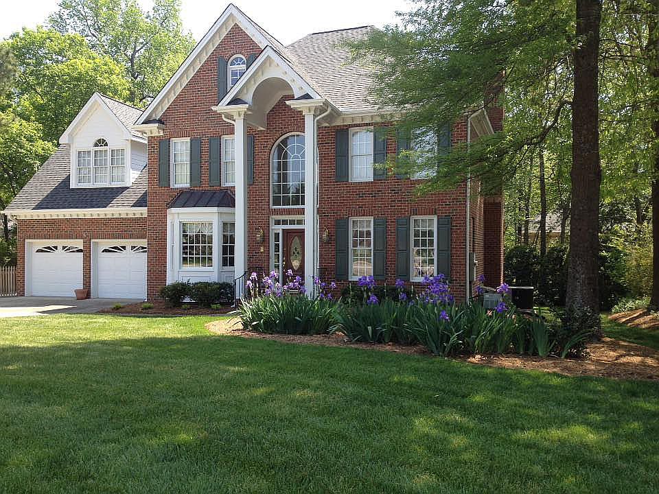 2nd image of 102 High Slope Dr