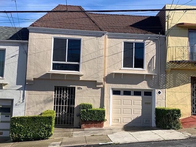 1st image of 215 Harvard St
