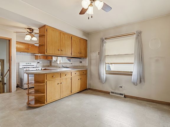 5th image of 6510 174th St