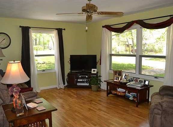 5th image of 6046 Beechwood Dr