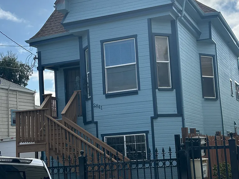 2841 Filbert St #1 — Photo 11