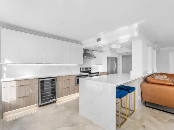 5480 N Ocean Drive #A1c, Singer Island, FL 33404
