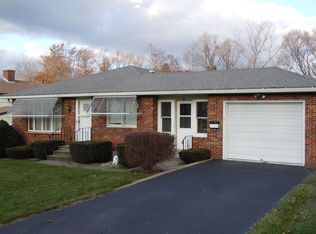 10 Marjorie Ln, Southbridge, MA 01550