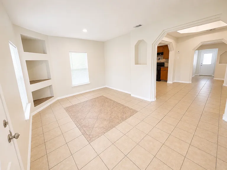 1527 San Francisco — Photo 2