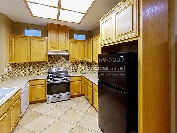 2nd image of 7523 Wainscott Way