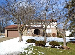 9563 Pheasant Valley Ave NW, Uniontown, OH 44685