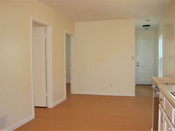 3rd image of 1244 47th Ave