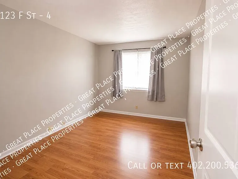 1123 F St #4 — Photo 7