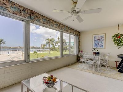 1868 Shore Dr S APT 201, South Pasadena, FL, 33707