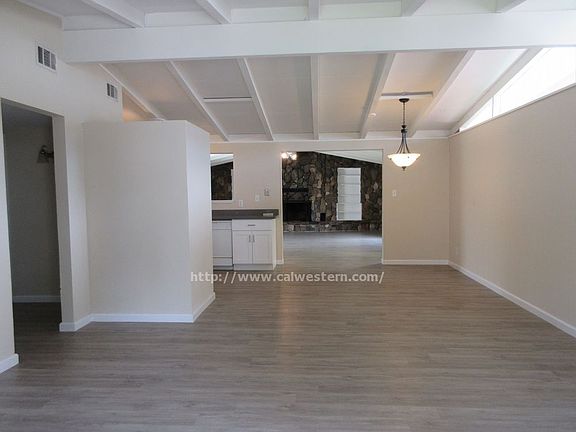 2nd image of 850 Lakemuir Dr