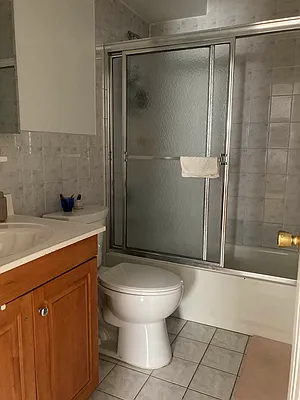 Rented by Capri Jet Realty Corp | media 34