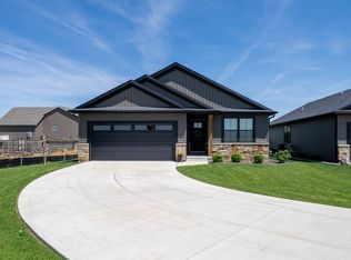 1172 Hershey Rd, Normal, IL 61761