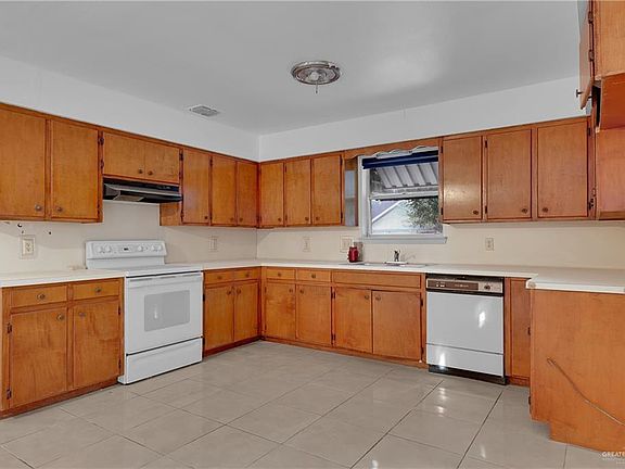 5th image of 1713 W Gastel Cir