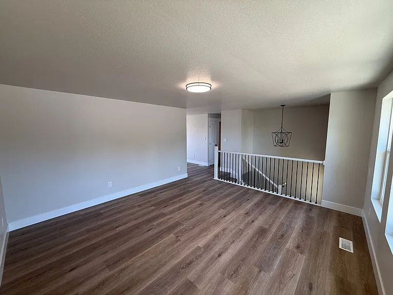 3426 West 5300 South — Photo 15
