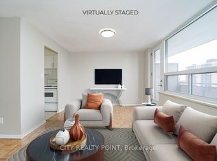 6200 Bathurst St #503, Toronto, ON M2R2A3