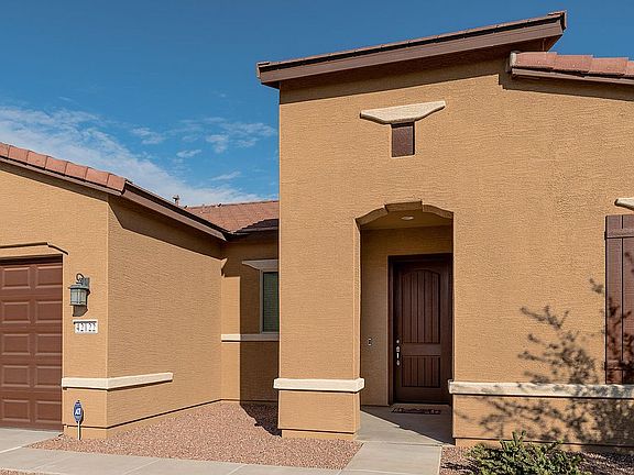 3rd image of 42122 W Solitare Dr