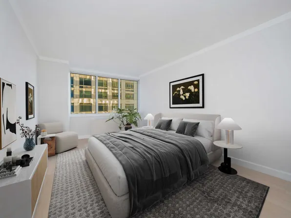 140 Riverside Boulevard image 11 of 31