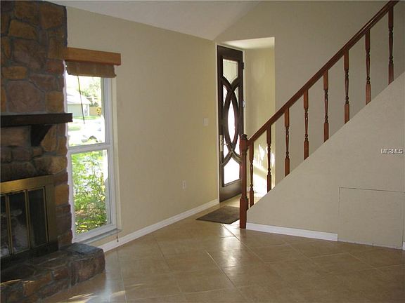 3rd image of 4563 Nelson Ave