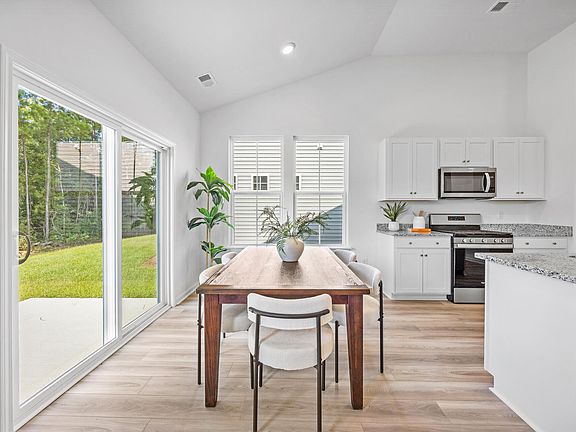 2nd image of 117 Summerwind Dr