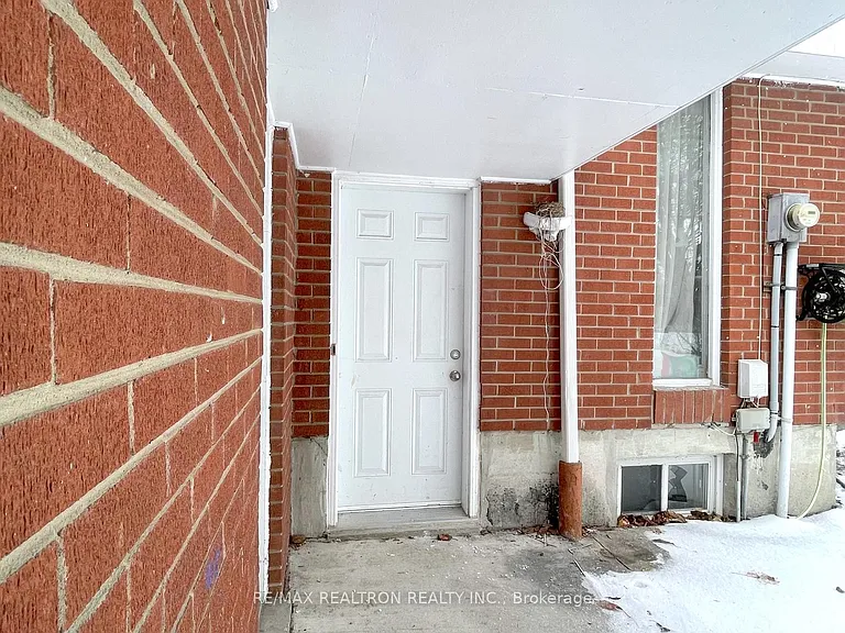 365 Mississauga Valley Blvd #LOWER — Photo 21