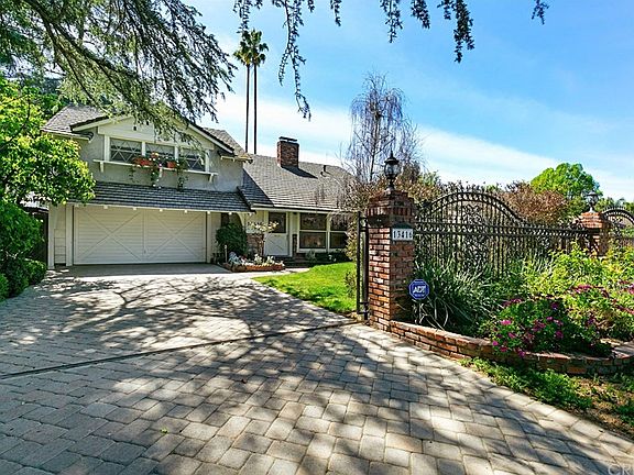 2nd image of 13416 Chandler Blvd