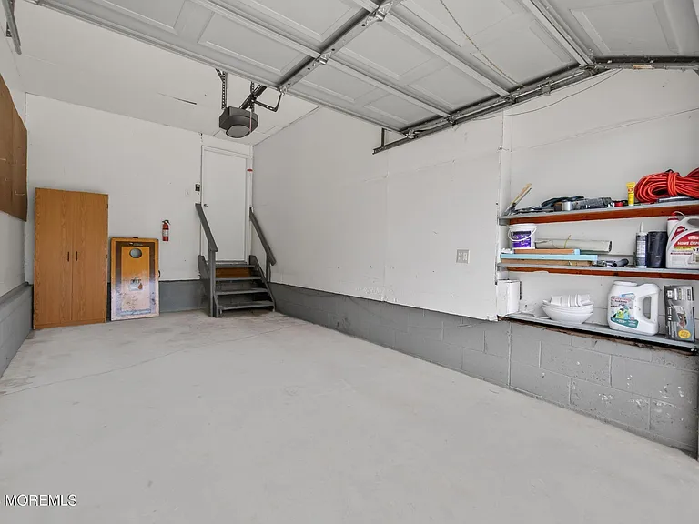 29 Demmert Ave — Photo 27