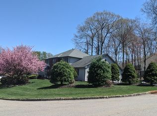 2 Dunnerdale Rd, Morris Plains, NJ 07950