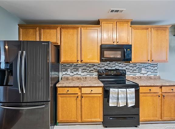 5th image of 12805 Settlers Trail Ct