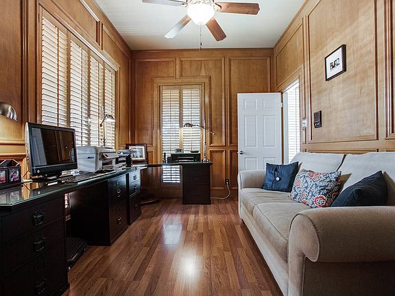 3rd image of 73 Granburg Cir