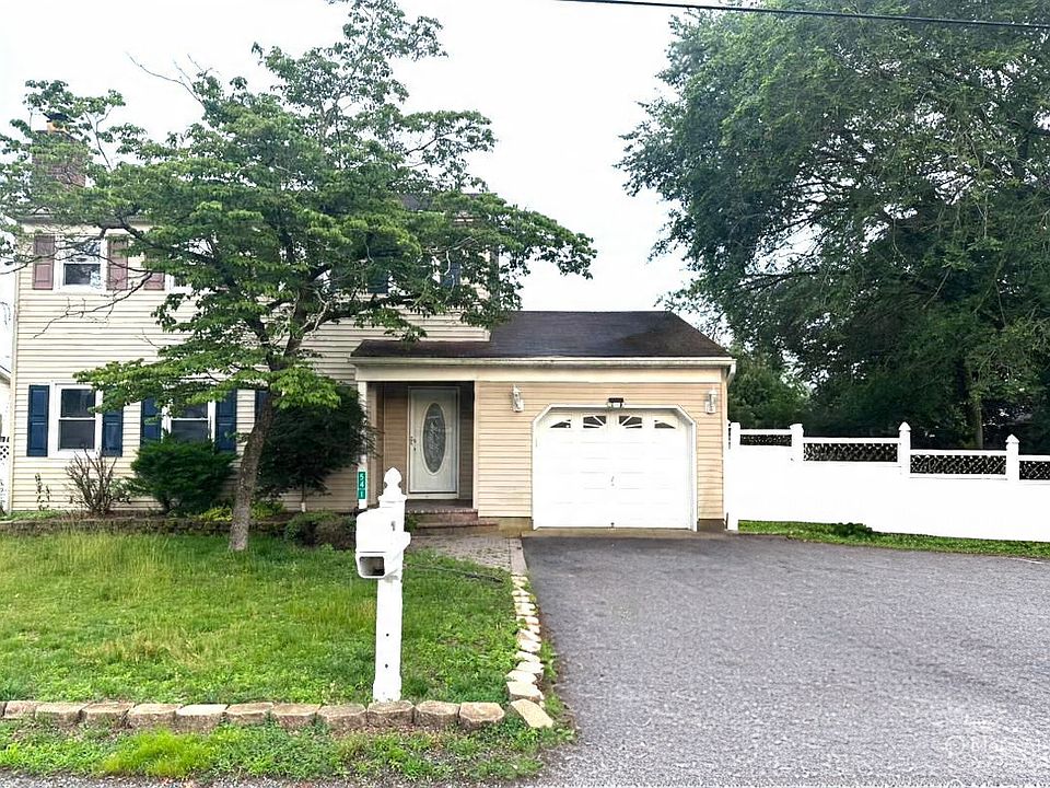 1st image of 541 Pacific Ave