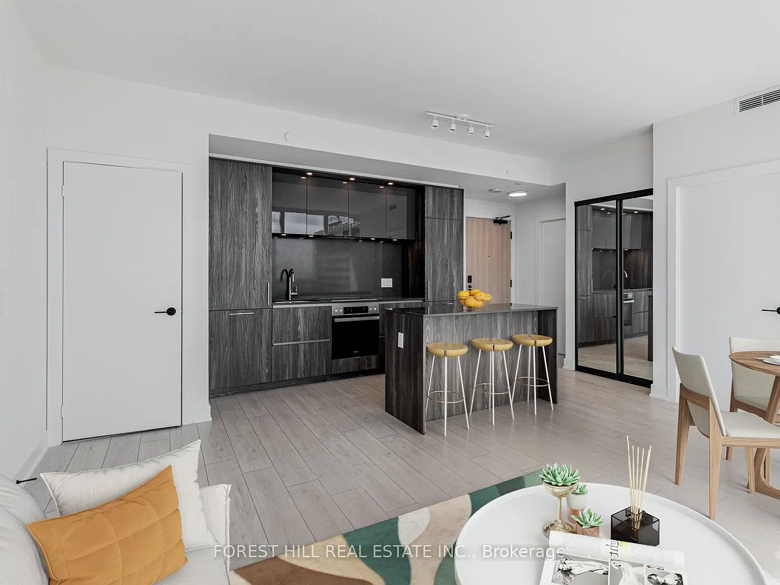 2 bed, $3,750 — Photo 3
