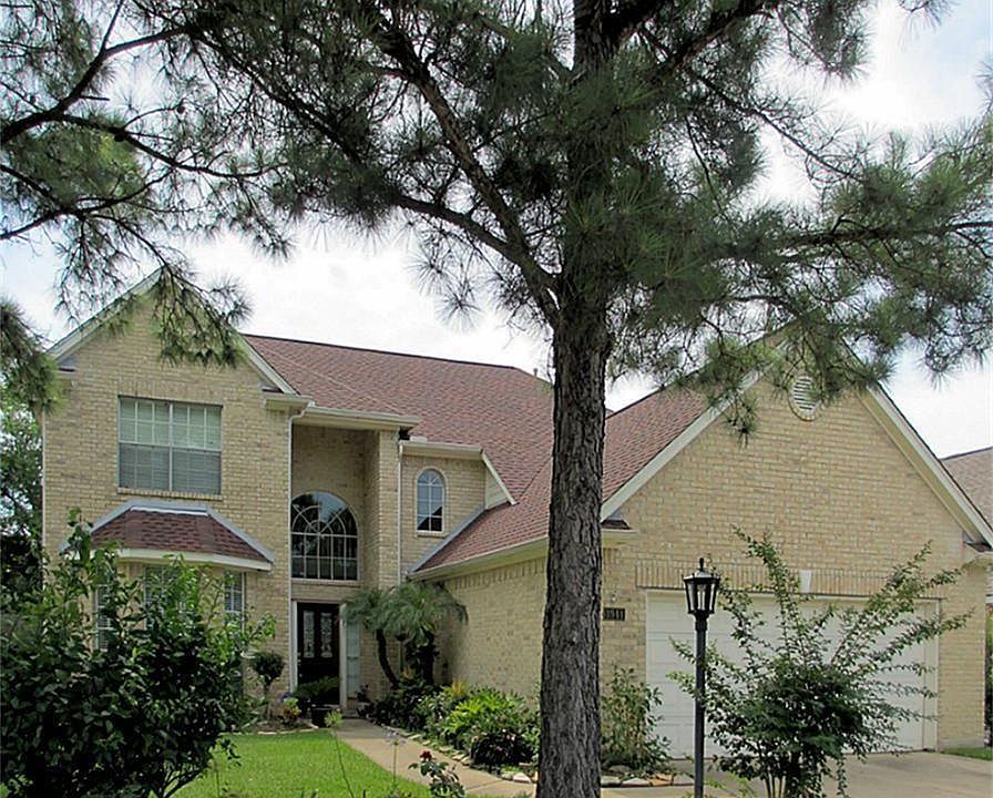 1st image of 1944 Waterford Way