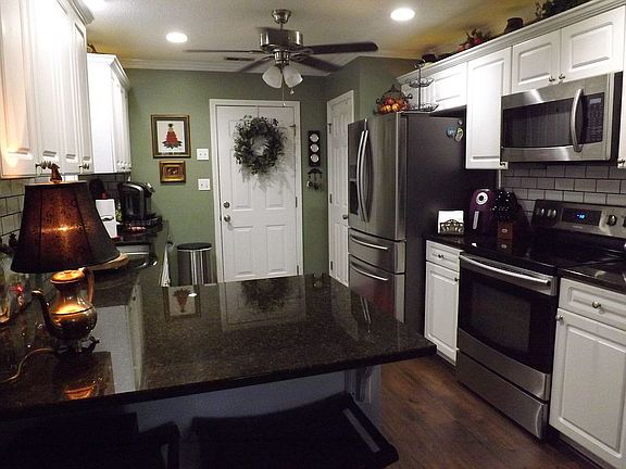 2nd image of 510 Rose Trellis Ct