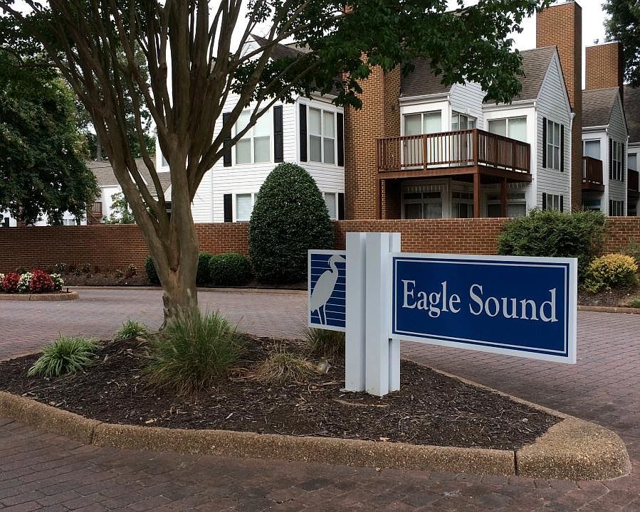 2nd image of 813 Ironwood Dr