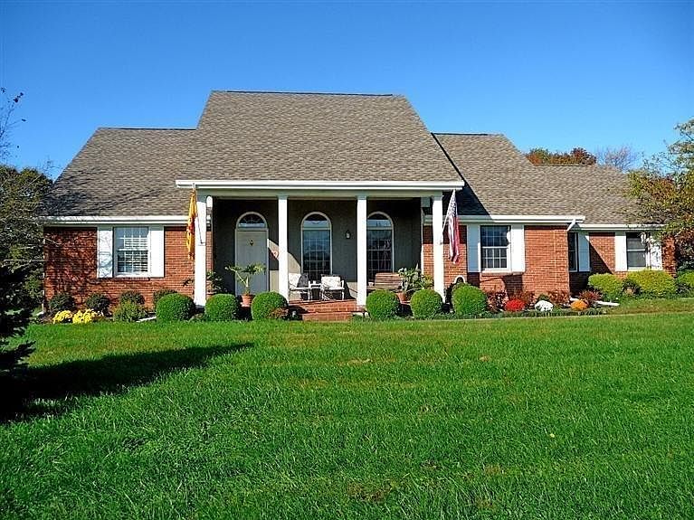 1st image of 2831 Brian Dr