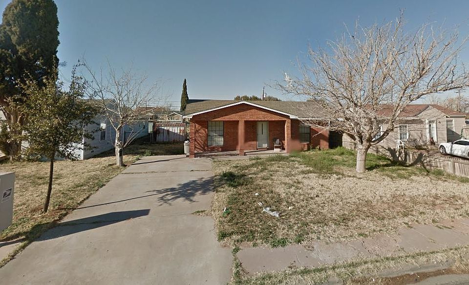 1st image of 403 E Nobles Ave