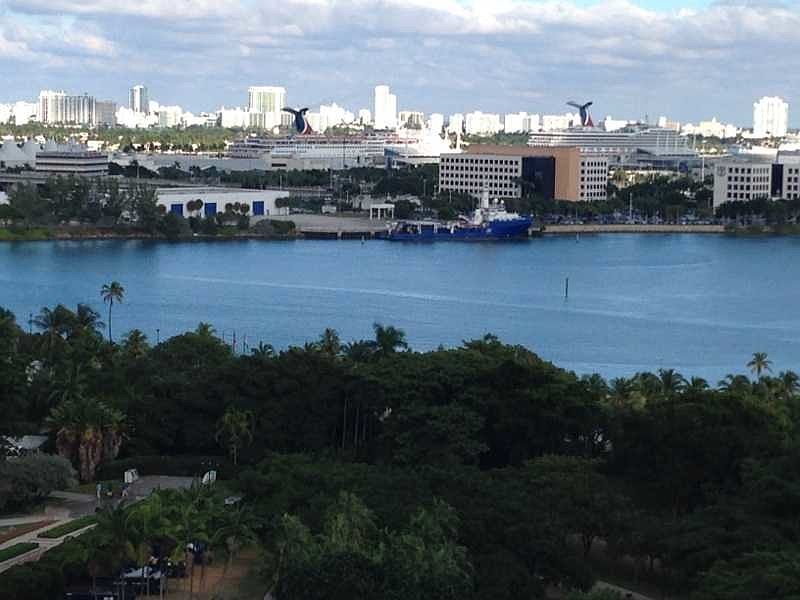 1st image of 50 Biscayne Blvd APT 1504
