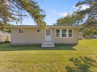 4062 N Belsay Rd, Flint, MI, 48506